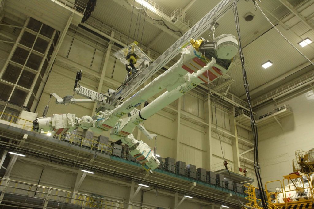 ERA va rejoindre Naouka.