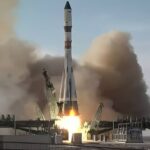 Décollage du lanceur Soyouz 2.1a emportant le cargo Progress MS-33.