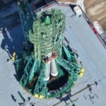 Vue de drone du lanceur sur son pas de tir.