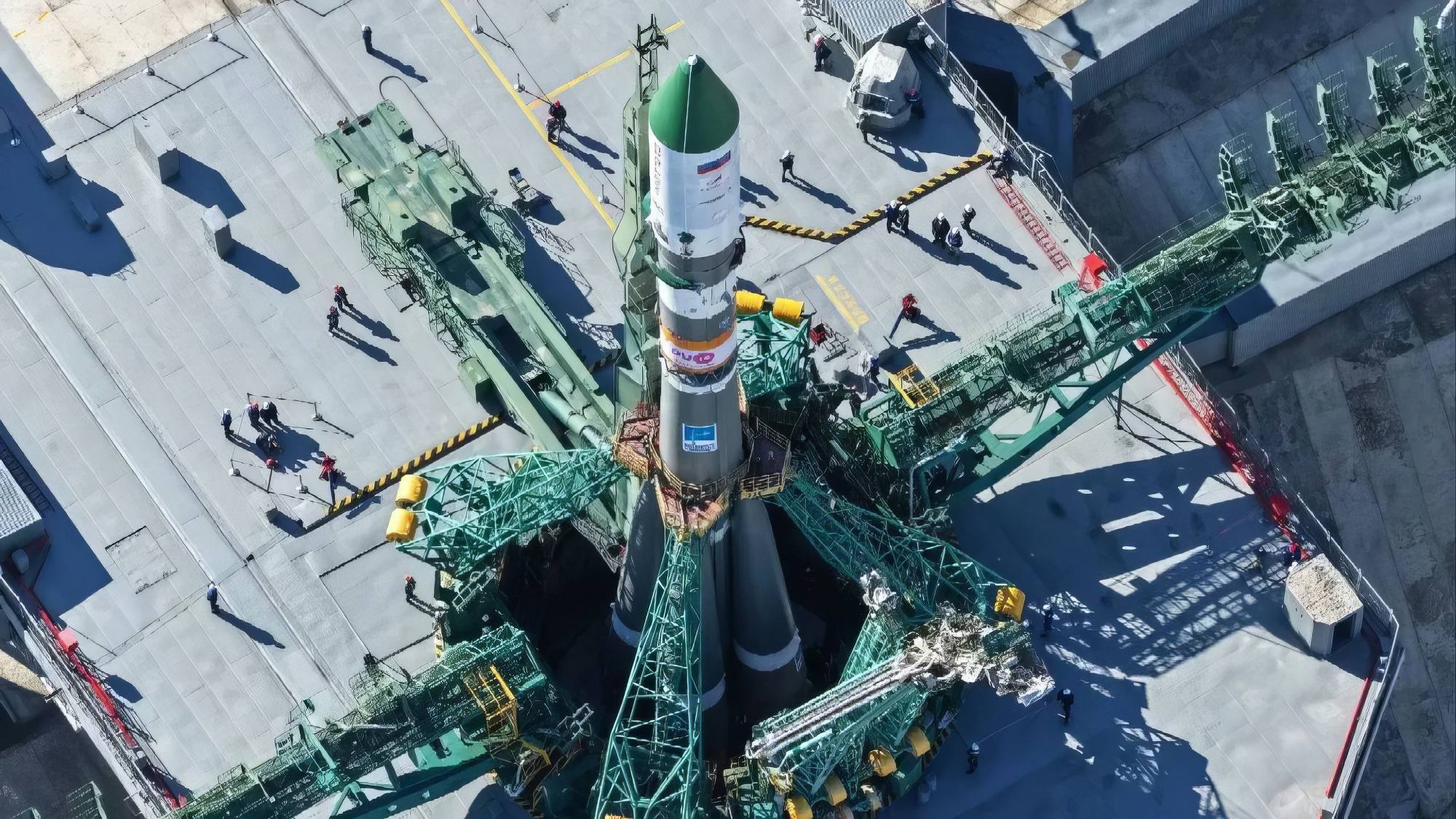 L'érecteur va pouvoir se rabaisser.