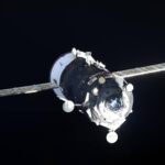 Le cargo en approche de l'ISS.