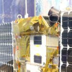 Un modèle de satellite Rassvyet.