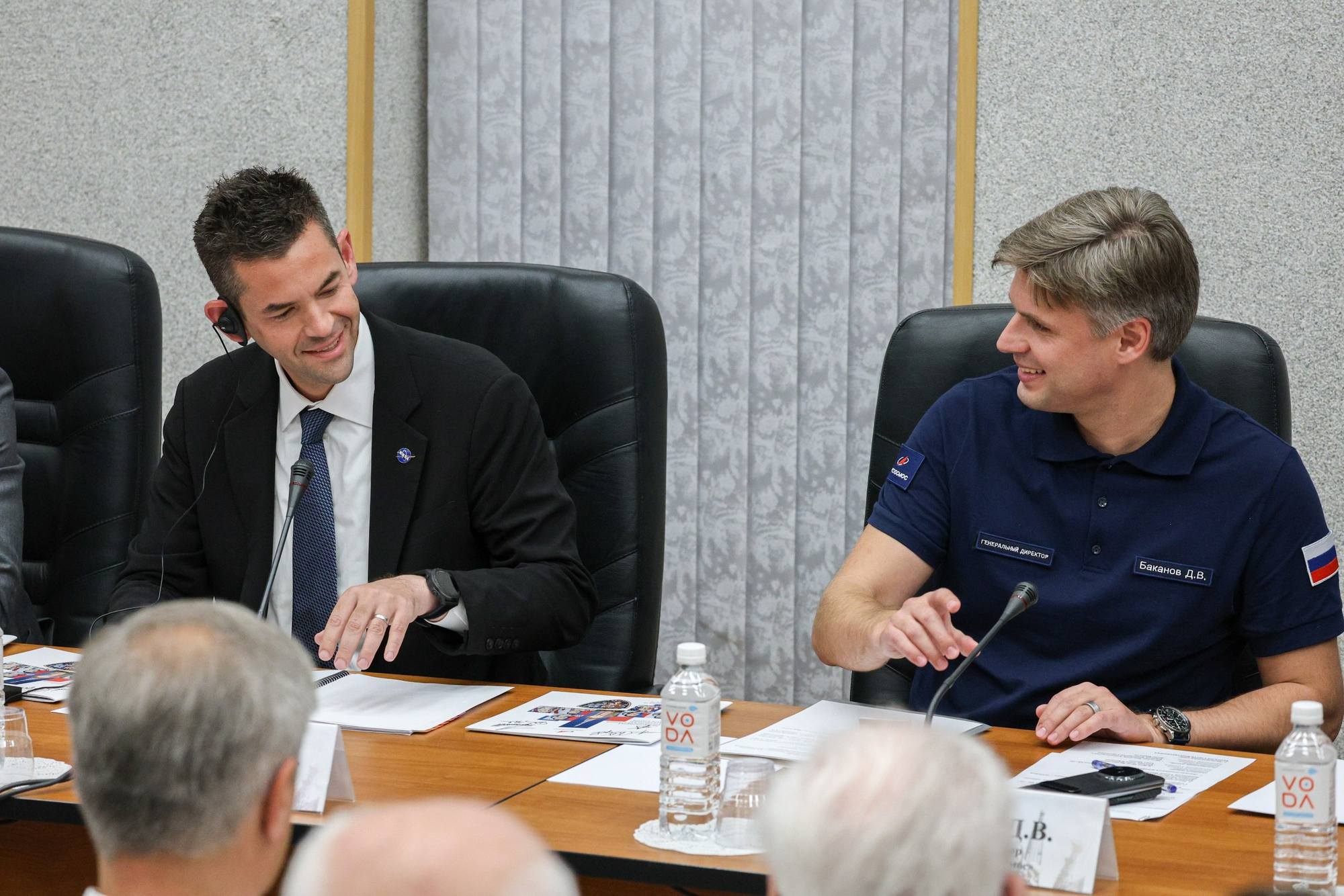 Jared Isaacman et Dimitry Bakanov.