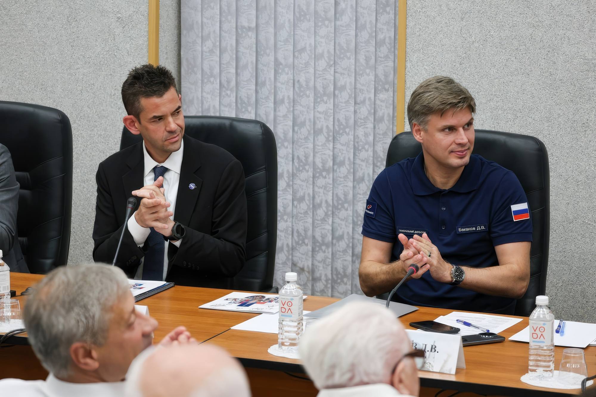 Jared Isaacman et Dimitry Bakanov.