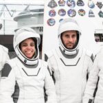 L'équipage de Crew-13 en combinaison de SpaceX.