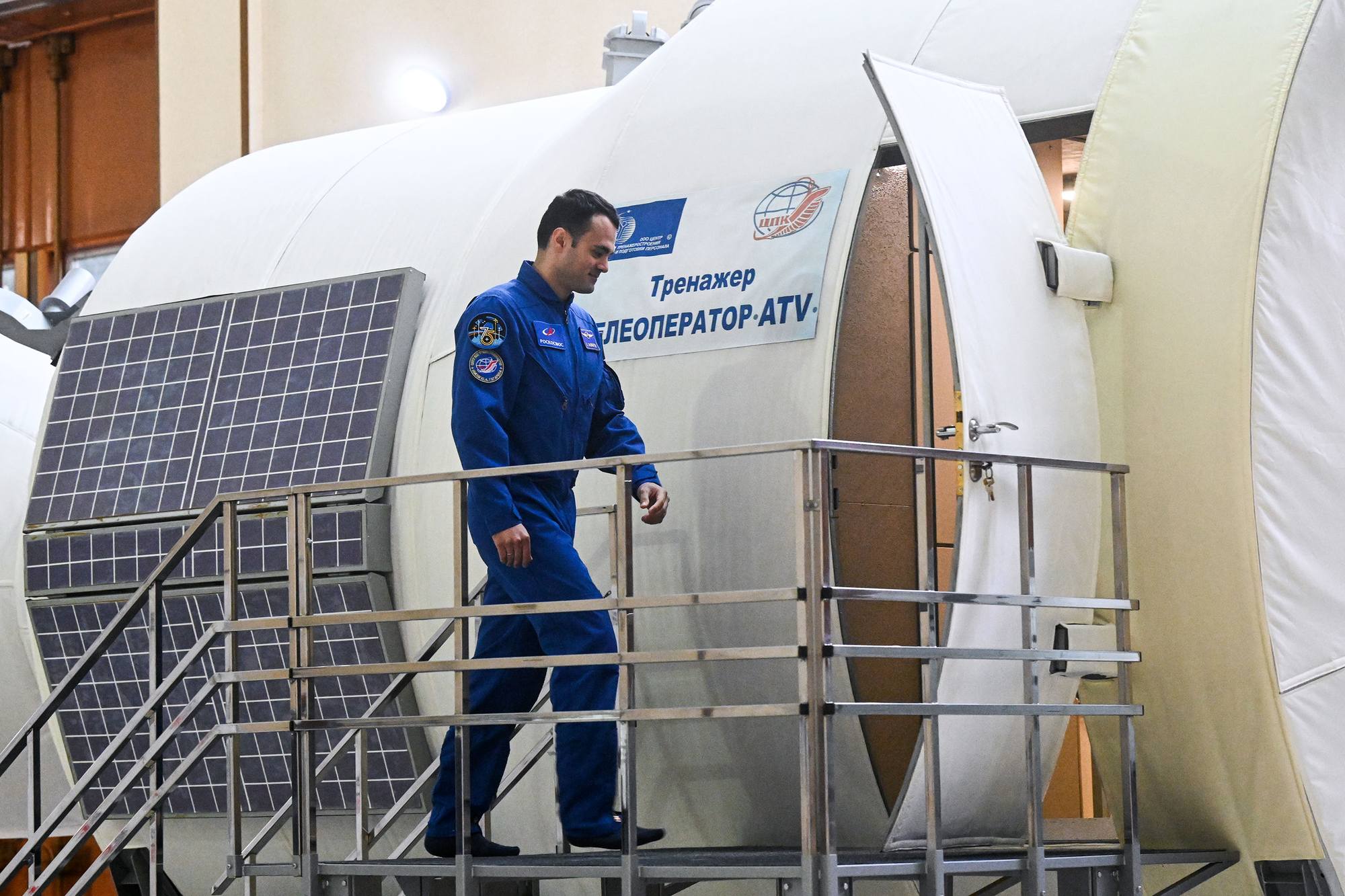 Aroutyoun Kiviryan entre dans le simulateur "Teleoperator-ATV".