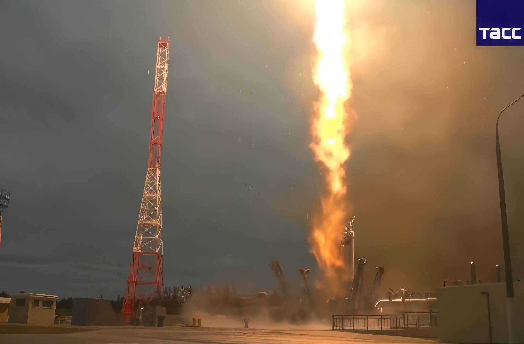 Décollage de puis le cosmodrome militaire de Plesetsk.